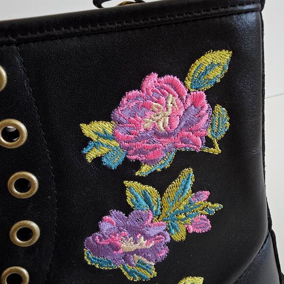 Dr. Martens 1460 Vonda Black Pink Floral Embroidered Combat Boots Women's Size 7 - Picture 2 of 8